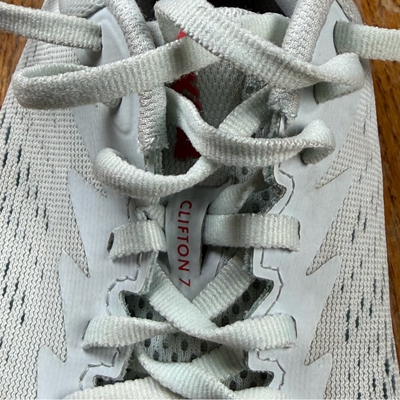 Hoka One One Clifton 7 Shoes Womens Size 8.5 Gray Running Cushioned Trainers - Picture 4 of 12